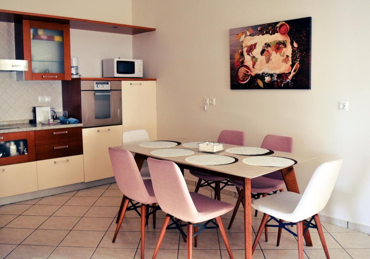 Luxury Seaview Apartment By The Sea Saronida Dış mekan fotoğraf